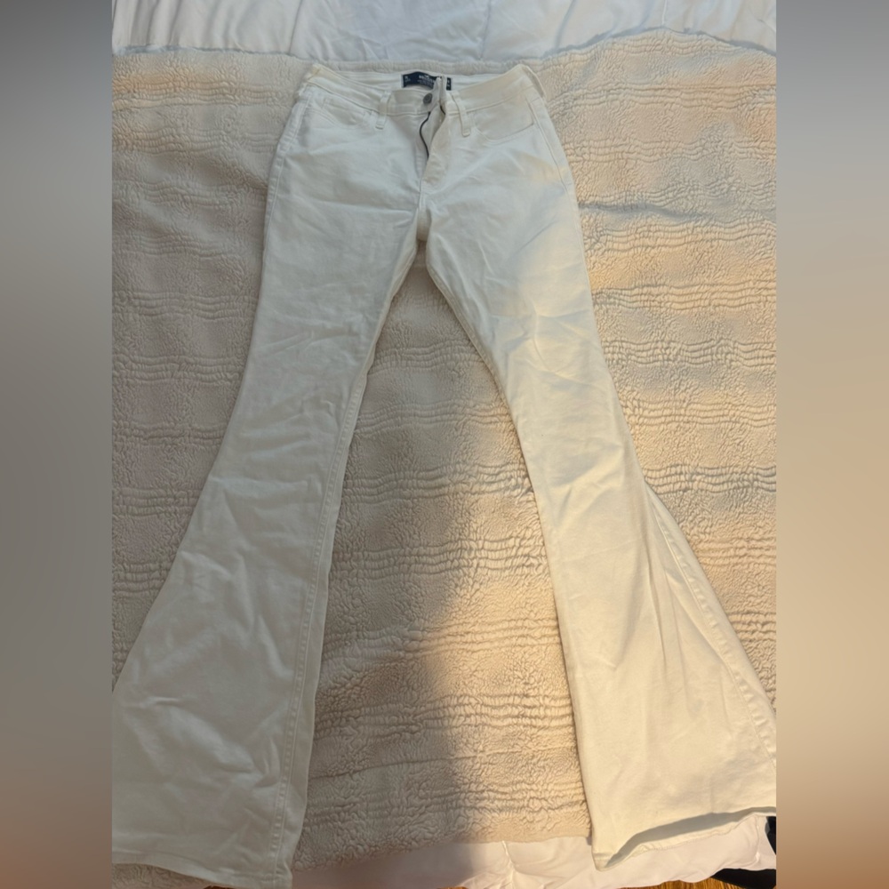 Hollister White Flare Jeans